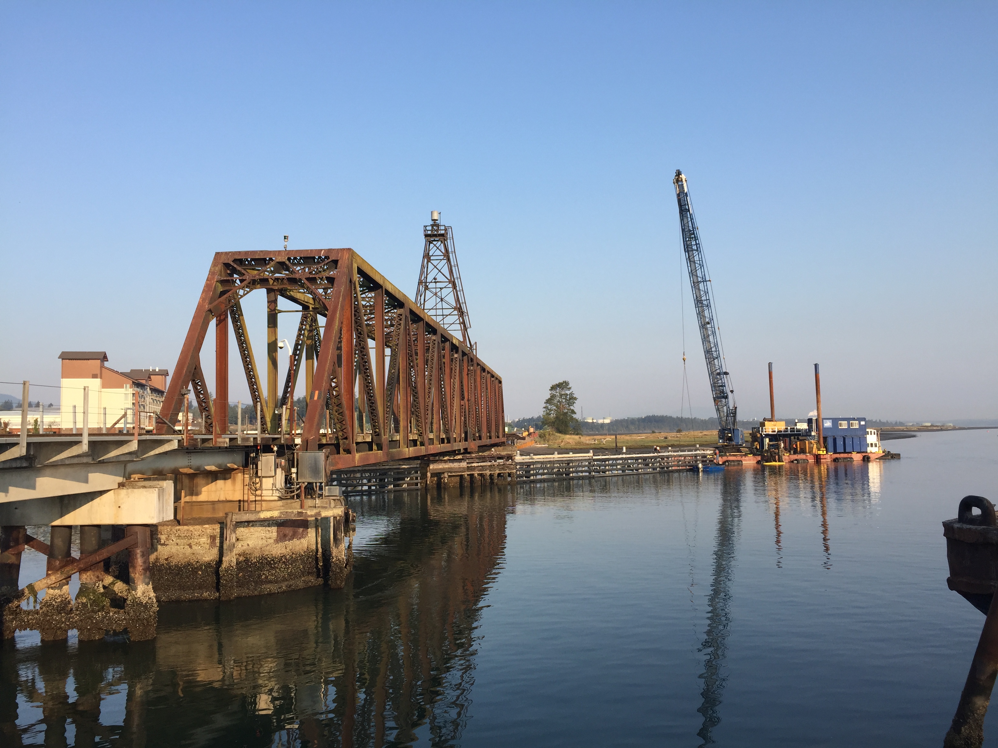 BNSF Bridge 7.6 Anacortes Swing Span Fender System Replacement